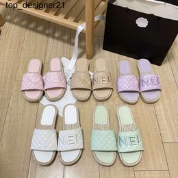 23ss Straw Sole Beach slippers Women Classic Flats thick Bottom heel Summer Lazy Designer fashion brand leather lady womens Hotel Bath Sandal Slippers