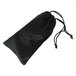 Fashion Accessories 30 Pcs/Lot 18X9cm Glasses Case Soft Waterproof Plaid Cloth Sunglasses Bag Pouch Black Color