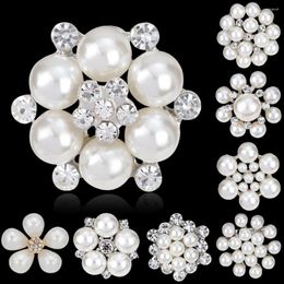 Brooches Women Brooch Fashion Imitation Pearl Classic Variety Of Mini Corsage H1362