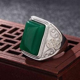 Ethnic Emerald Gemstone Ring Natural Green Jade Silver 925 Rings For Men Wedding Party Retro Vintage Fine Jewelry Gifts273e