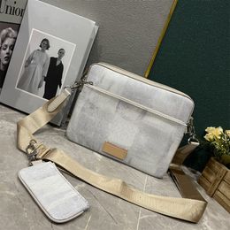 Ny modedesigner väska män messenger crossbody väskor hög kvalitet 3 st trio kvinnor för klassiska lyx tygväskor plånbok präglade läder axelväskor