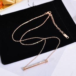 Pendant Necklaces YUN RUO 2023 Rose Gold Color Luxury Qualities Fashion Crystal Lamp Necklace Titanium Steel Jewelry Woman Gift Not Fade