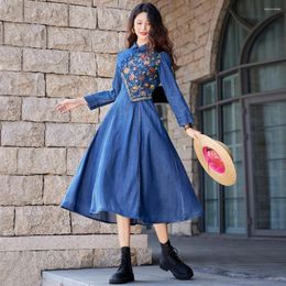 Party Dresses 2023 Elegant Women Vintage Embroidery Denim Dress Slim National Style Handmade Panbuckle Blue Long Sleeve