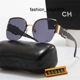 5A Sunglasses Designer For Women Cat Eye Eyewear Special UV 400 Protection Letters Big Leg Double Beam Frame Outdoor Design High Alloy Women Sunglasses 95046