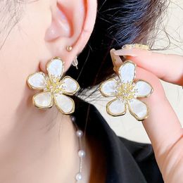 Stud Earrings Fashion Shell Pearl Five Petal Flower Big For Women