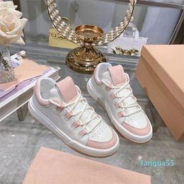 2023-series of new casual shoes with thick soles and small white shoes can be easily paired with long skirts short skirts a noble and versatile women's shoes