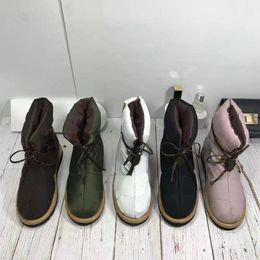 Botas de neve Designer Mulheres Inverno Mulheres Luxo Moda Bota Australiano Travesseiro Tornozelo Flores Imprimir Lace Up Sapatos À Prova D 'Água Para Baixo Quente an2Wvh #