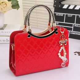 Evening Bags 2023 Women's Handbag Europe And The United States Crossbody Bag Fashion Senior Red Wedding Hand