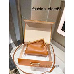 5A luxury bag Lady Wallets Shoulder Bags Wellknown Brand Designer Purses Irregular Wallet Leather Handbag Crobody Clutch Adjustable Strap 2022 top quality