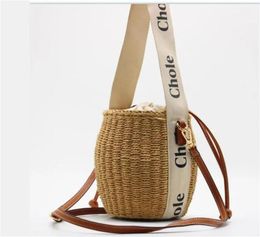 2023 big bag designer fashion woody raffia tote bag men and women handbag woven leather bucket bags with letters summer 05