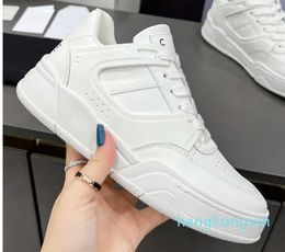 Designer Sneaker skateboard shoes Casual Shoes Calfskin Leather White Red Blue Letter Overlays Platform Low Lace up Sneakers