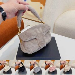 Totes CBag Plush Pouch Womens Designer Bag Winter Crossbody Tote Bag Luxurys Handbag Shoulder Messenger Purse 221024