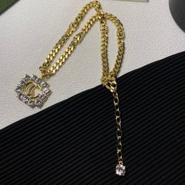 Correct letters Pendant Necklaces Woman Designer Pendant Jewelry Stainless Steel Necklaces Crystal G Letter Jewelrys Fashion for Designers Long Sweater Chain