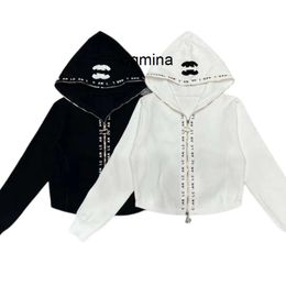 luxury 5A Women's Sweaters Woman Outerwear Jackets Slim Sweatshirts Womens Designers Jacket Black White Long Sleeve Coats Women's Clothing