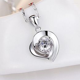 Pendant Necklaces Fashion Korean Style Heart Shaped Crystal Silver Color Female Necklace For Girl Women Party Jewelry