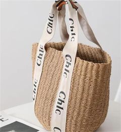 2023 big bag designer fashion woody raffia tote bag men and women handbag woven leather bucket bags with letters summer 02