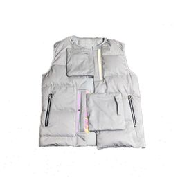 Thickened down vest in autumn and winter Fashion brand tight heater White Multi Pocket thermal outerwear243u