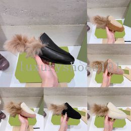 Pantofole firmate Furry Princetown Mules Slides Flats Mocassini da donna Scarpe casual in vera pelle Scarpe con catena in metallo Scarpe da ginnastica da uomo con scatola Taglia 35-39