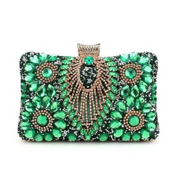 Evening Bags Green Tassel Women Evening Bags Diamonds Small Day Clutch Luxury Chain Shoulder Handbags For Party Holder Purse 231009