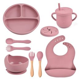 Cups Dishes Utensils 9PCS/Set Silicone Spoon Fork Bib Bowl Dish Cup Child Feeding Suction Round Dining Plate BPA Free Non-slip Tableware 231007