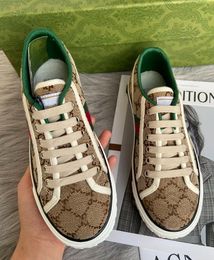 Designer Ace Shoe Tennis Bordado 1977 Tênis Beige Ebony Low Top Sneaker Green Red Strip Sneakers Sapato de Luxo de Borracha Tamanho 35-45