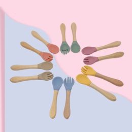 Cups Dishes Utensils Baby Food Feeding Tableware Children Learn To Eat Training Wood silicone Spoon Fork Bebe Flatware Infants Utensils Kids Gadgets 231006