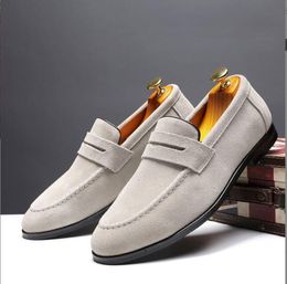 New Flats Men Large Size Solid Suede Casual Shoes Soft Fashion Loafers Slip-on Male Lightweight Driving Flat Heel Footwear