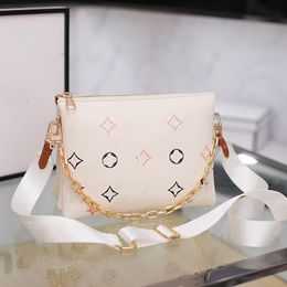 Leather designer bag Womens Coussin MM Bag Shoulder Bags Crossbody Bag Gold Chain totes bag Handbags tote bag wallets 3 inside compartments backpack 26cm CC