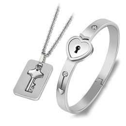 Valentine's Day Gift A Couple Jewelry Sets Stainless Steel Love Heart Lock Bracelets Bangles Key Pendant Necklace Couples216Z