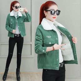 Women's Jackets Corduroy Jacket Autumn Winter Add Velvet Lining Coat Female Large Size Loose Women Tops C