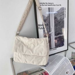 Shoulder Bags Simple Lingge Art Large Capacity Small Fresh Versatile Girl Student Postman Bag Solid Colour