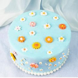 Baking Moulds Wild Chrysanthemum Flower Silicone Daisy Confectionery Mould Cake Decorating Tools DIY Resin Mould