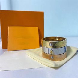 Designer Jewelry Bangle Rose Gold Silver Stainless Steel Luxury Simple Cross Pattern Buckle Jewelry Women Mens Bracelets with Box323h