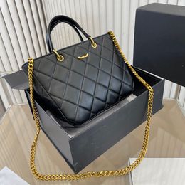 Stylish Women Shoulder Bag 22cm Basket Bag Leather Diamond Gold Hardware Metal Clasp Luxury Handbag Hardware Chain Crossbody Bag Shopping Sacoche Mobile Phone Bags