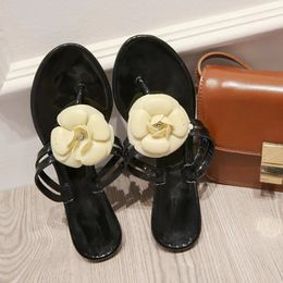 New Slippers Ins Camellia Flower Flip Flops Jelly Women Sandalias Flat Clip Toe Slides Summer Beach Shoes Woman Pantuflas