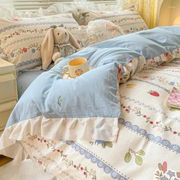 Bedding Sets Four-Piece Set All Cotton Minimalist Pastoral Style Cute Printed Cover Student Three-Piece Bed Sheet Heat Preservation