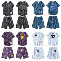 Mens Designer Summer Suit Designer T Shirt Camouflage Pattern Pants Men Women Summer Print Shorts High QualityT Shirt Casual Tees 2629