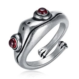 Red Eyes Frog Ring Hedgehog Cat Cute Animal Design Jewellery For Women Whole268E