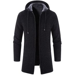 Men's Sweaters Winter Fleece Cardigan Men Thick Hooded Long Sweaterscoat Male Warm Knitted Sweater Jackets Men Causal Outwear Windbreaker 231010