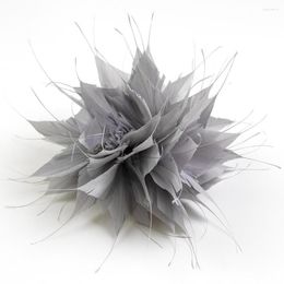 Brooches Grey Feather Flower Brooch&Clip Headpiece Fascinator Pin Hairclip For Women Headdress With PLUMAs Ladies Plumage Accessories