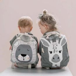 Plecaki 3-8 lat dla dzieci torba dla dzieci chłopcy plecak nordycki styl kreskówkowy zwierzęcy dzieci przekąski do przechowywania zabawki plecak 231010