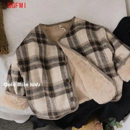 Coat Tweed plaid children's fleece jacket Korean version FallWinter boy and girl coat loose baby cotton 231009