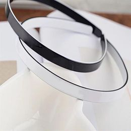 Black and white acrylic casual headbands C hair band letter hairpin for Ladies collection headdress Jewellery vip gift231j