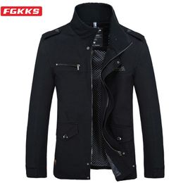Men's Jackets FGKKS Brand Men Jacket Coats Fashion Trench Coat Autumn Casual Silm Fit Overcoat Black Bomber Male 231010