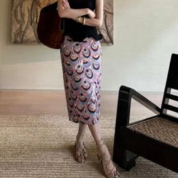 Skirts Women Retro Peacock Feather Jacquard Slim Skirt 2023 Spring And Summer Style