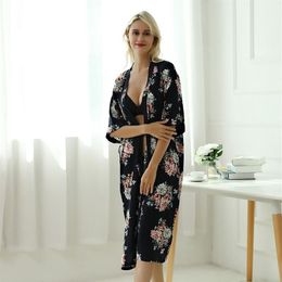 Cotton Floral Print Sleepwear Robe Long Bathrobe Women Thin Dressing Gowns Womens Kimono Sexy Robes for Women Badjas Dames 210203196u