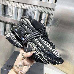 Men New Women's Mens Balmian Absorbing Fashion Balman Shock Sneaker 2023 Designer Couple Sneakers Spaceship Sports Space Spaceship Vtu7