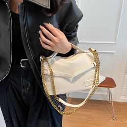 Evening Bags Postman Bag 2023 Autumn Shoulder Leather Advanced Fashion Crossbody Solid Colour Simple Commuter Handbag