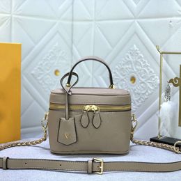 Top Designer Shoulder Bag M57458 White M57482 Black Makeup Bag Handbag Nicolas Ghesquiere Fashion Women Chain Crossbody Bags Purse