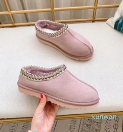 Classic SnowDesigner Ultra Mini Tasman Slipper Deal Women Mini Half Warm Boot Winter Fur Plush Satin tazzs Ankle Booties